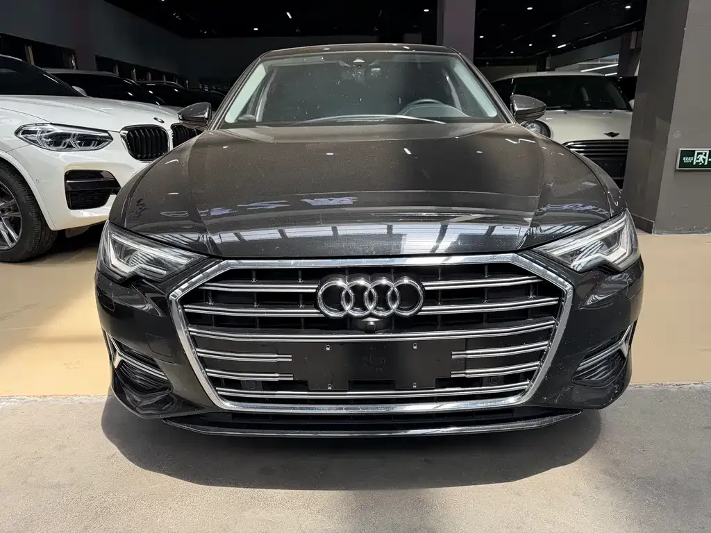 Audi A6L — фото 5