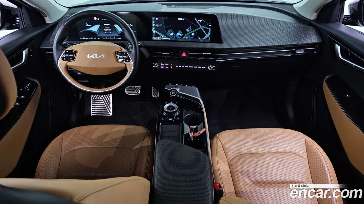 Kia EV6 — фото 8