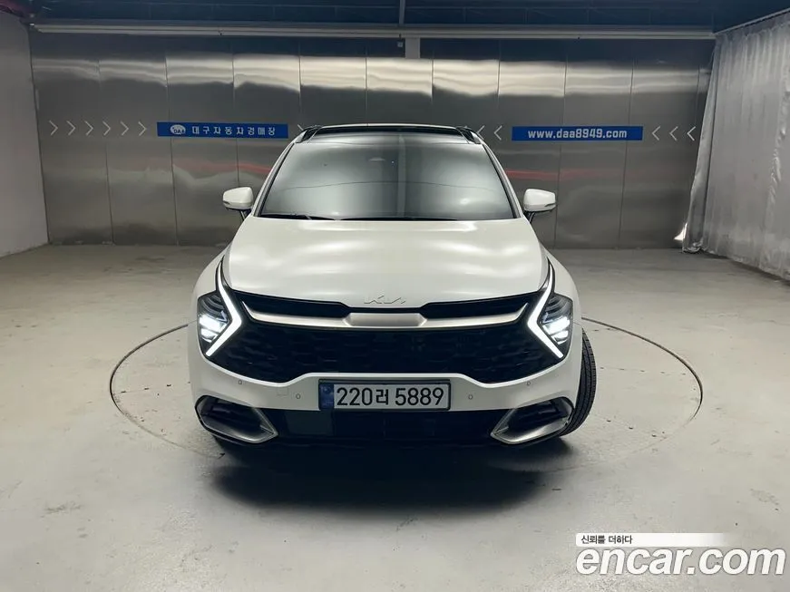 Kia Sportage — фото 1