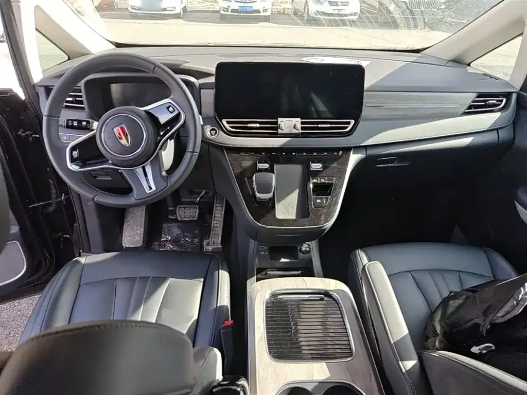 Hongqi HQ9 PHEV 2024 из CN, фото 8