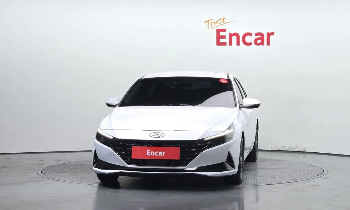 Hyundai AVANTE — фото 2