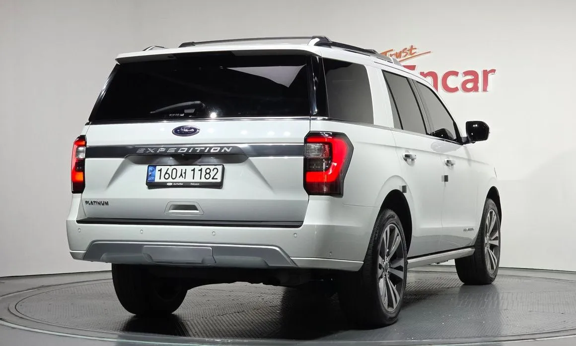 Ford Expedition 2021 из KR, фото 3