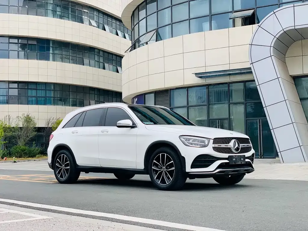 Mercedes-Benz GLC — фото 3