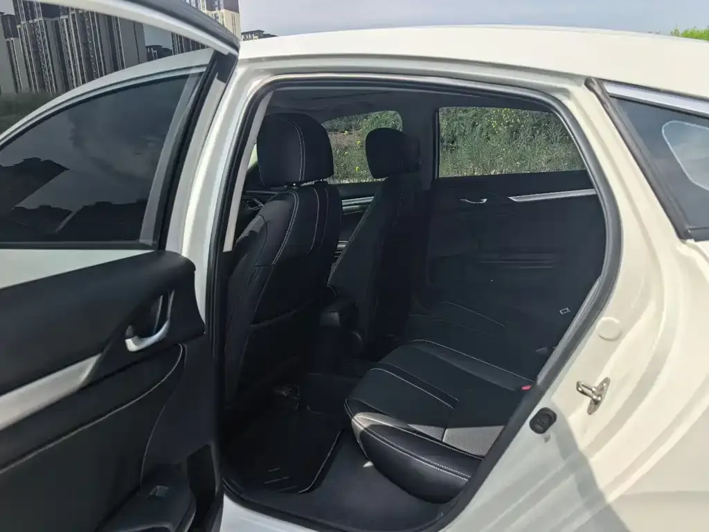 Honda Civic — фото 4
