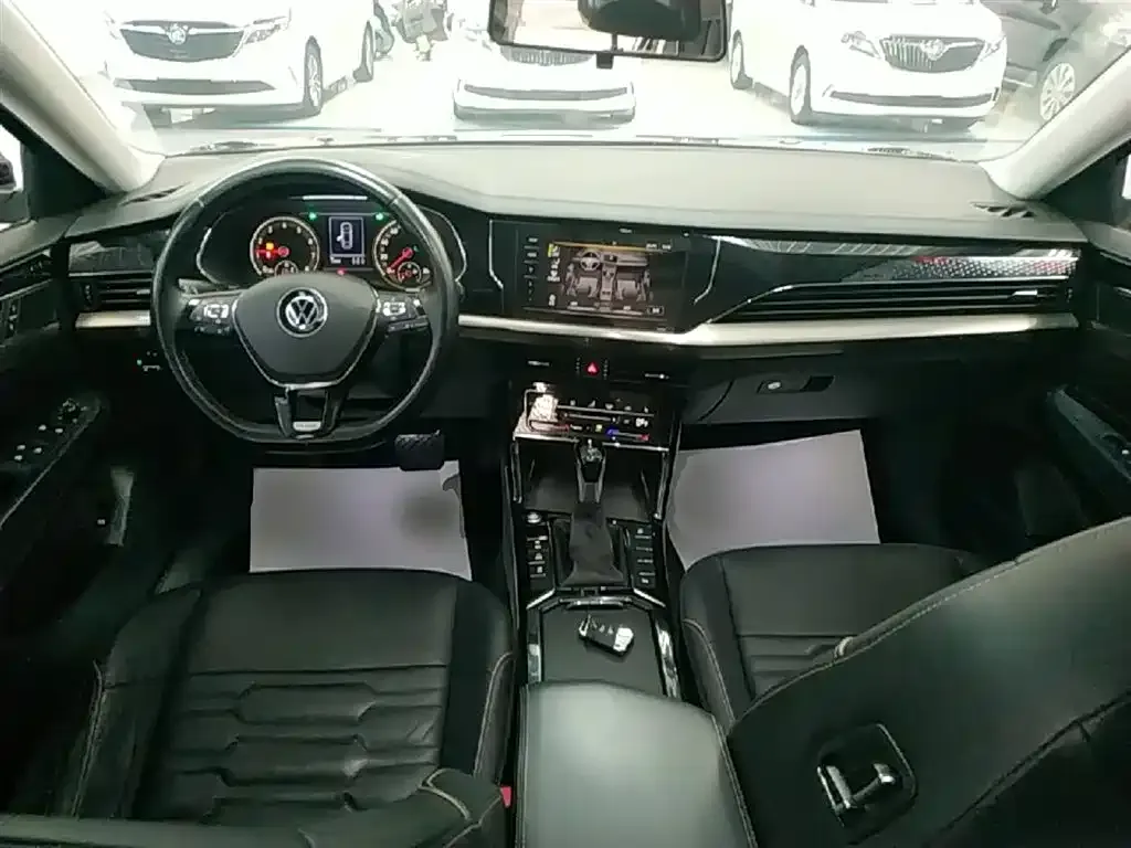 Volkswagen Passat 2021 из CN, фото 9