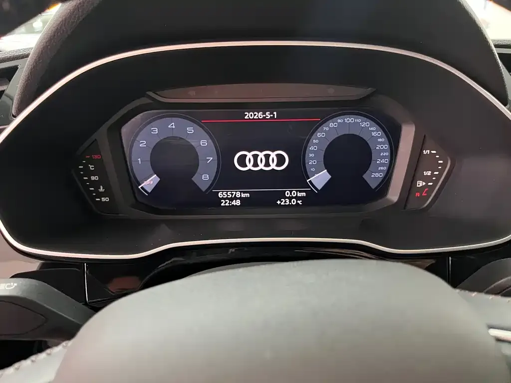 Audi Q3 — фото 5
