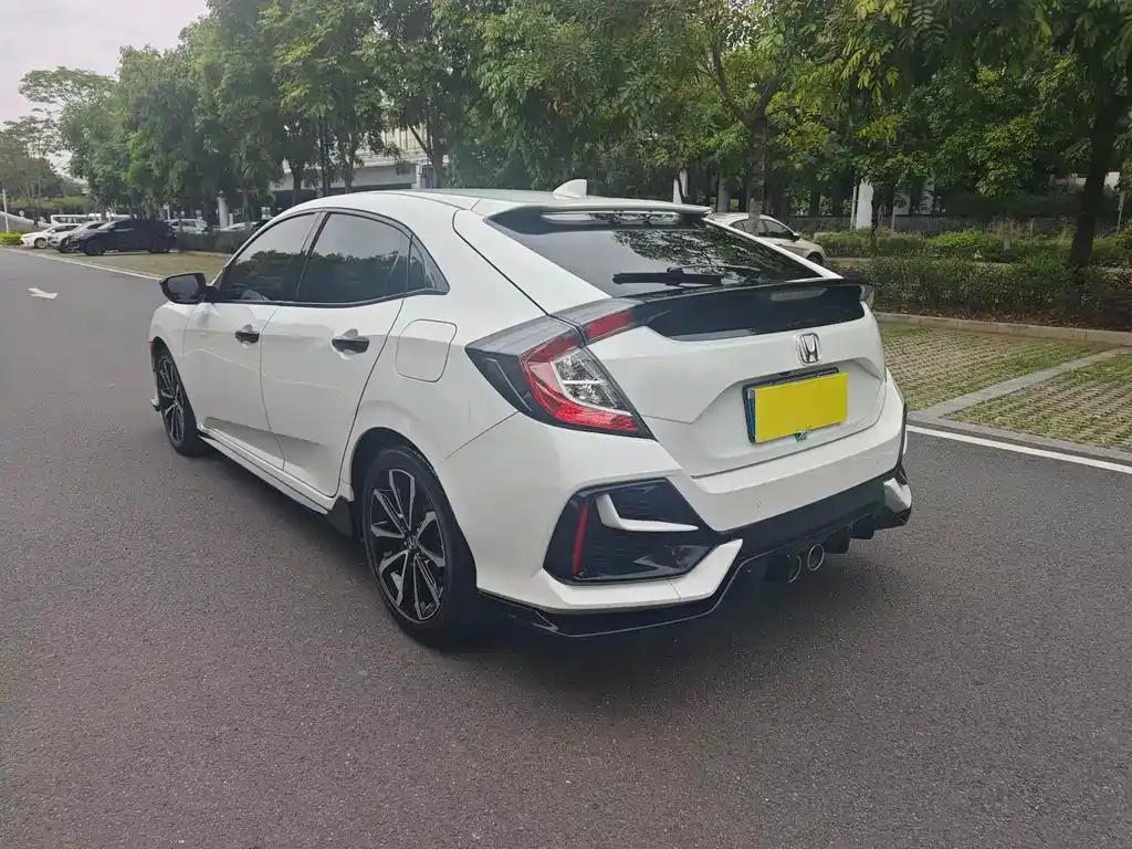 Honda Civic — фото 3