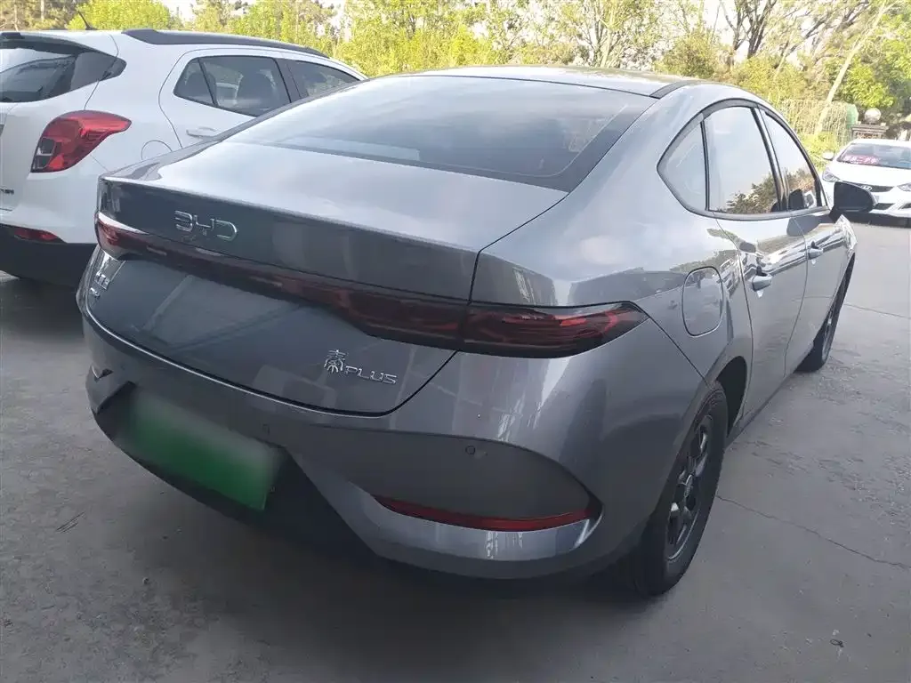 BYD Qin PLUS — фото 8