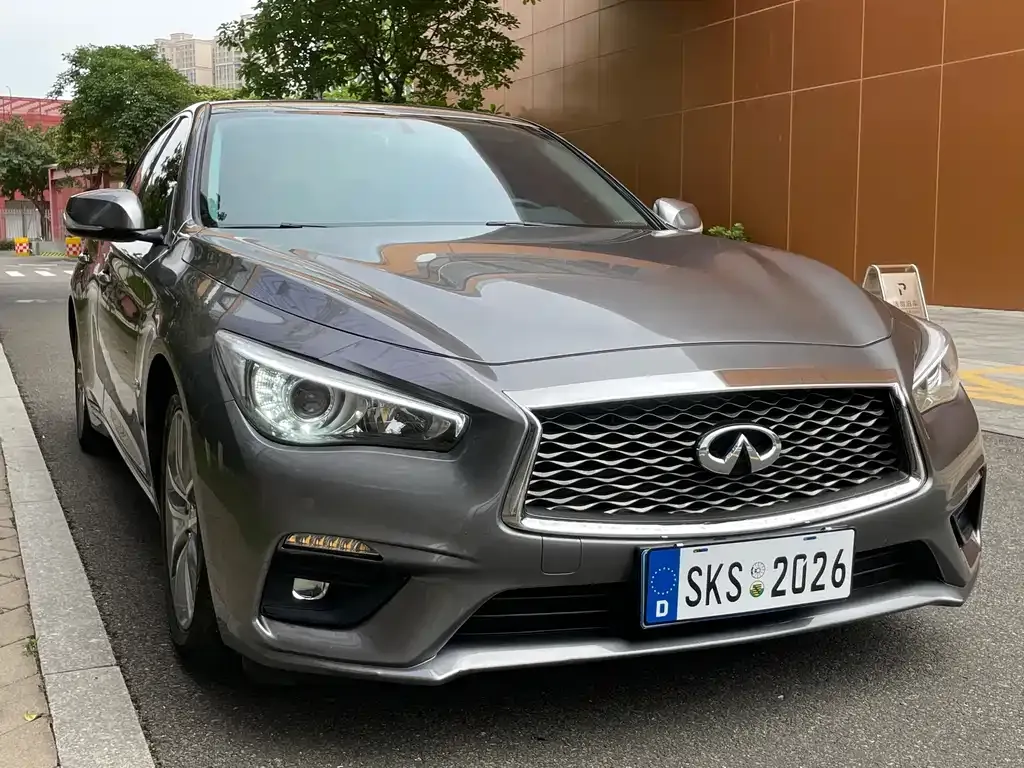Infiniti Q50L 2021 из CN, фото 4