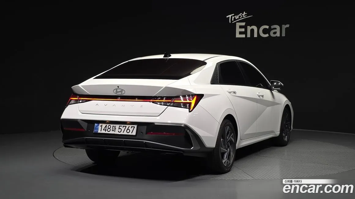 Hyundai AVANTE — фото 5