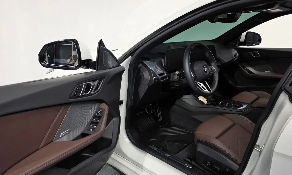 BMW 2-Series 2025 из KR, фото 8