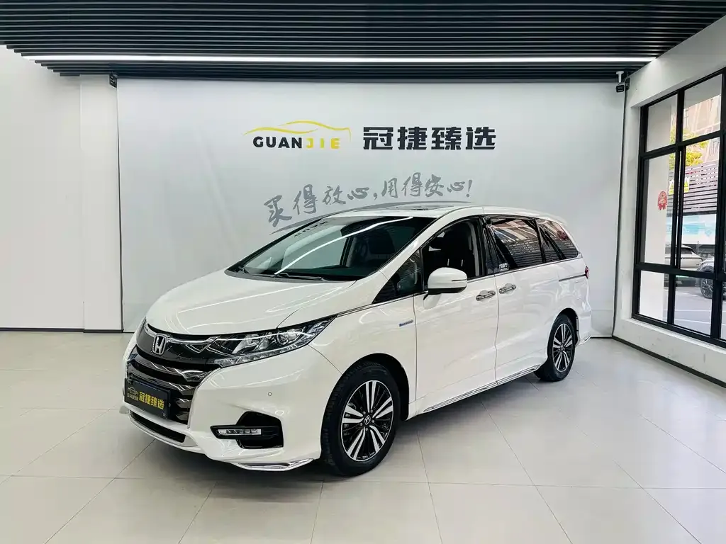 Honda Odyssey — фото 1