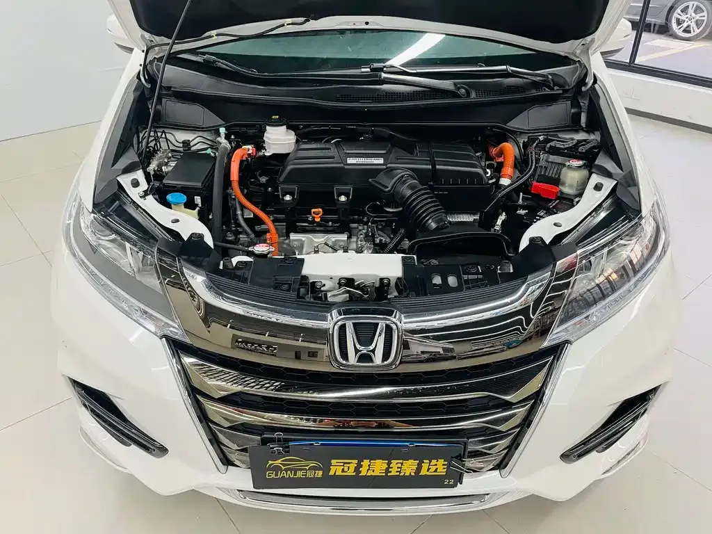 Honda Odyssey — фото 10