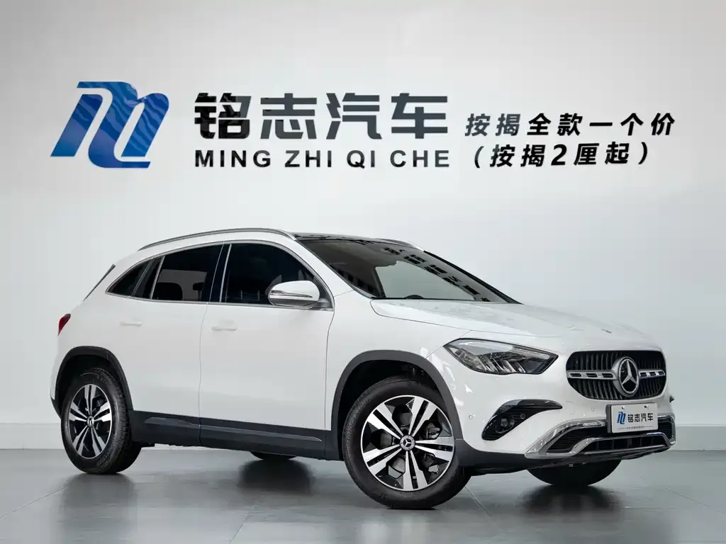 Mercedes-Benz GLA — фото 9