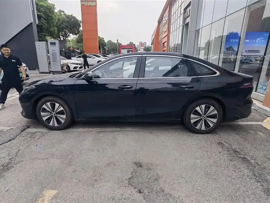 Geely Galaxy A7 2026 из CN, фото 8