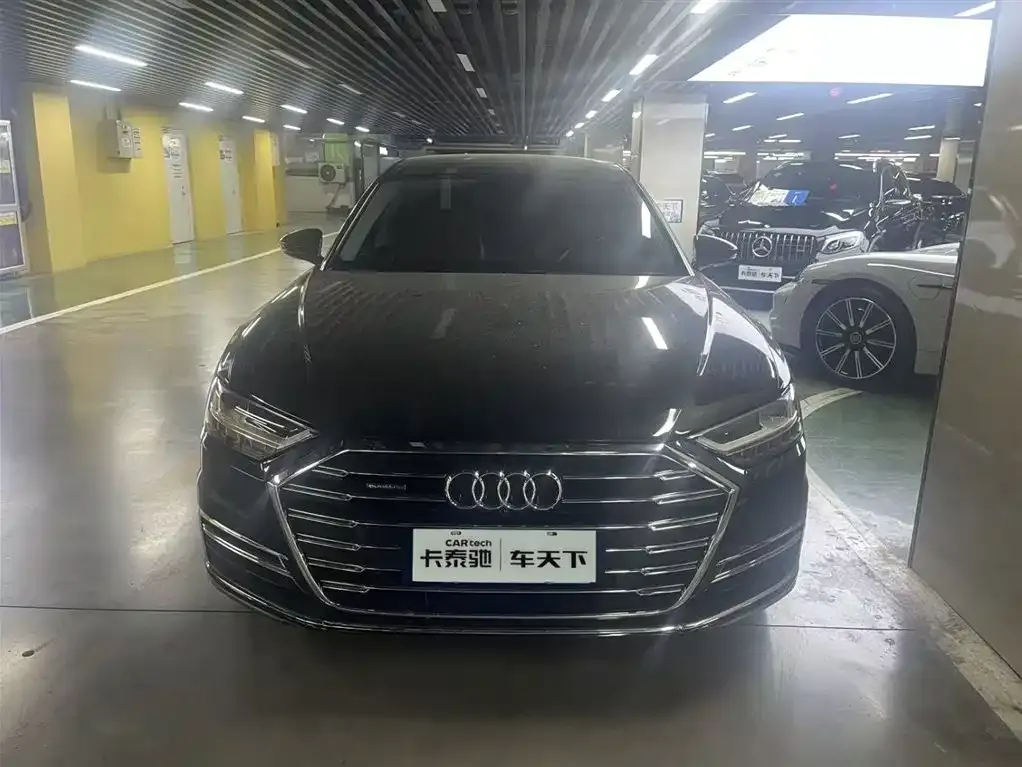 Audi A8 — фото 7