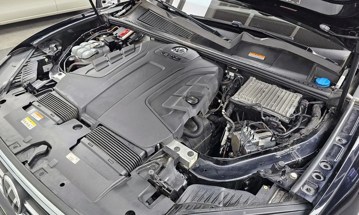 Volkswagen Touareg 2021 из KR, фото 7