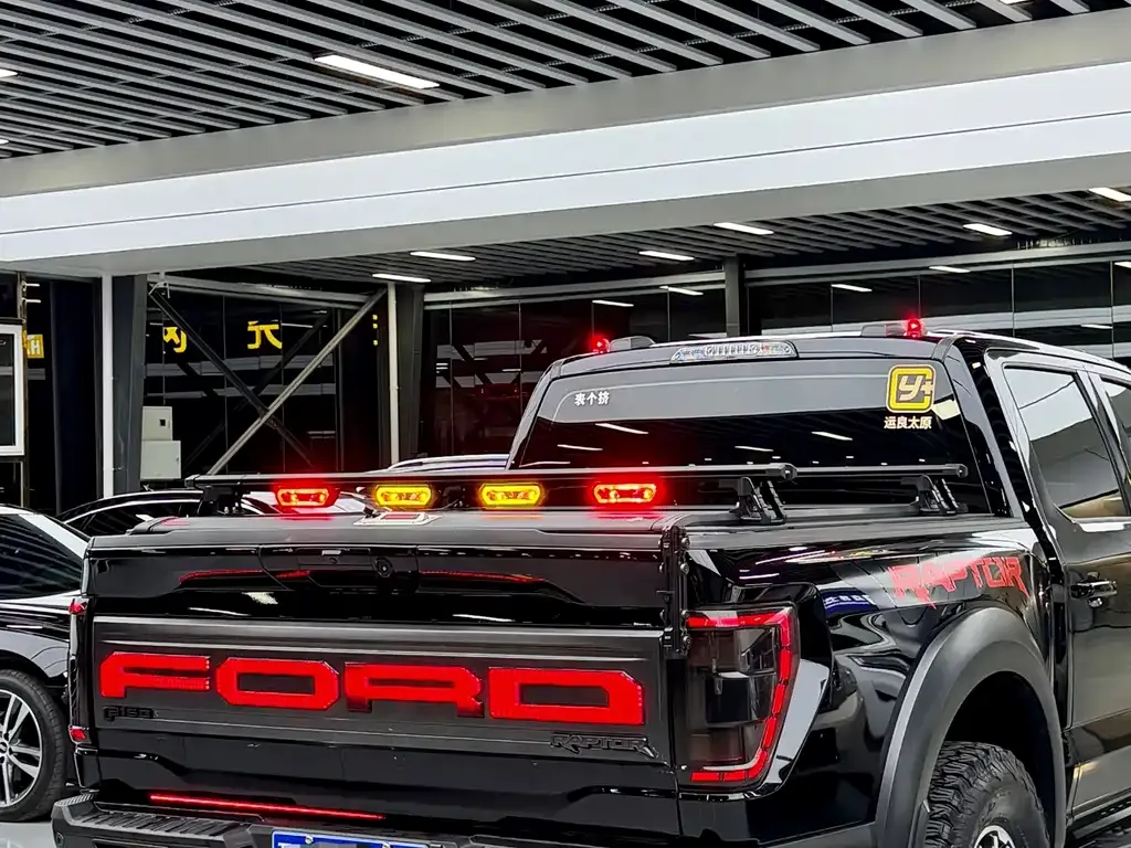 Ford F-150 Raptor — фото 3