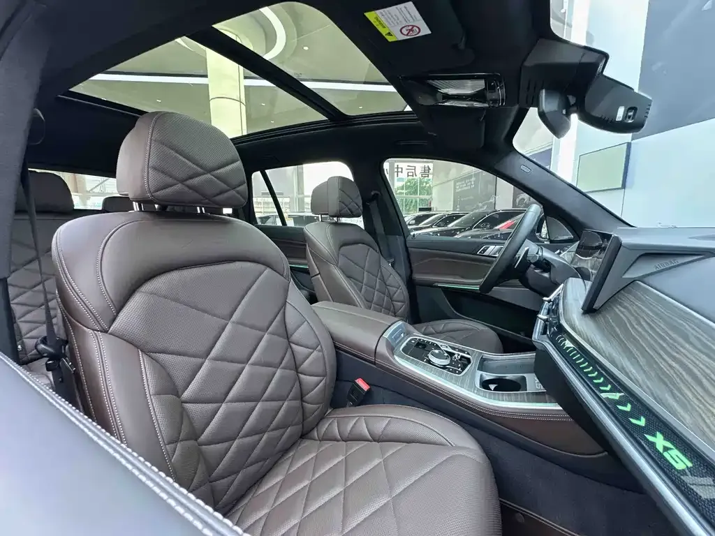 BMW X5 2024 из CN, фото 5
