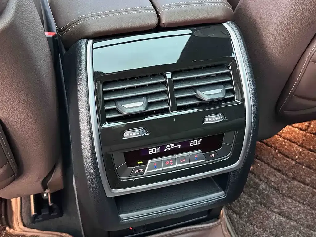 BMW X5 2024 из CN, фото 9