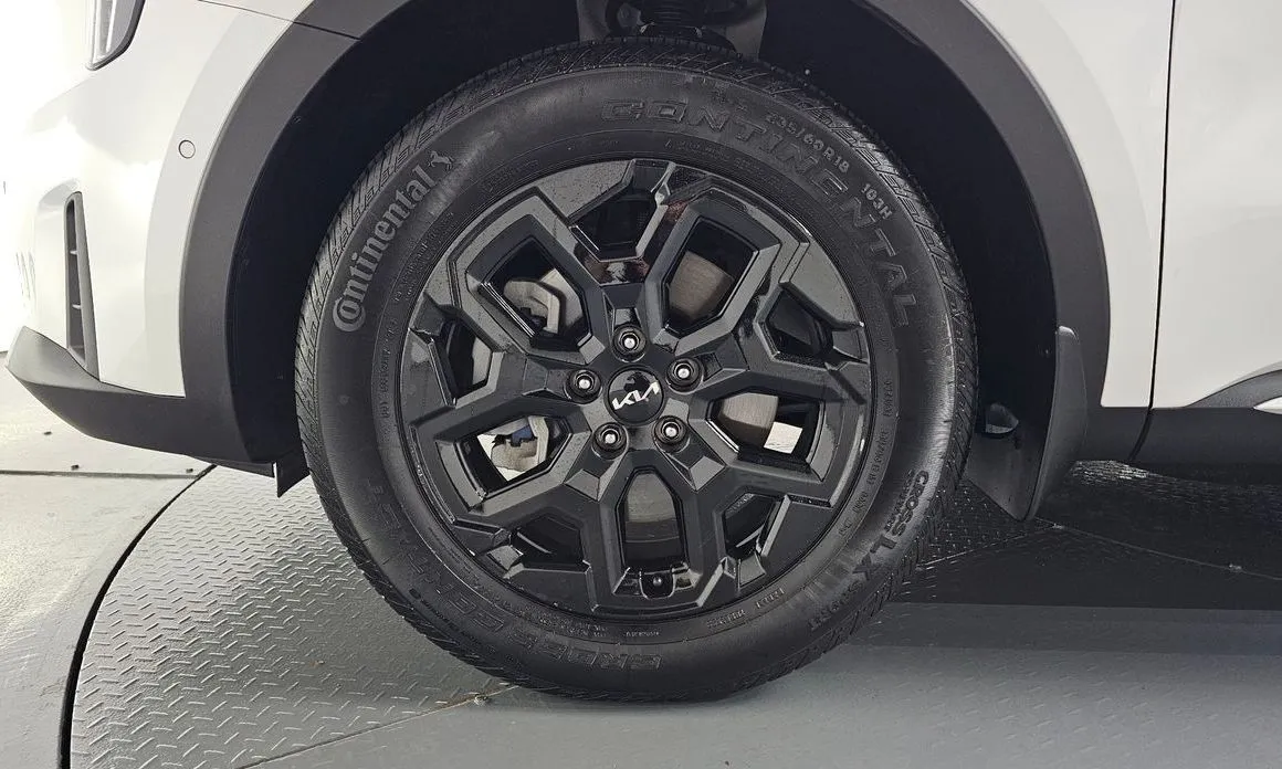 Kia Sorento — фото 4