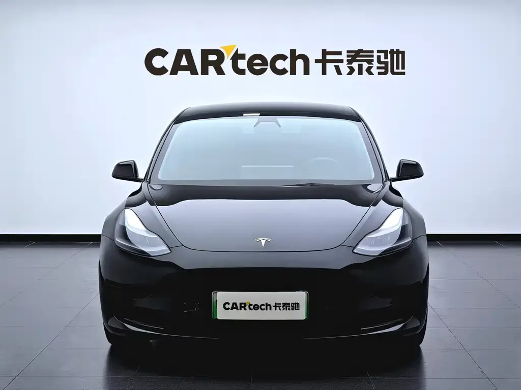 Tesla Model 3 — фото 2