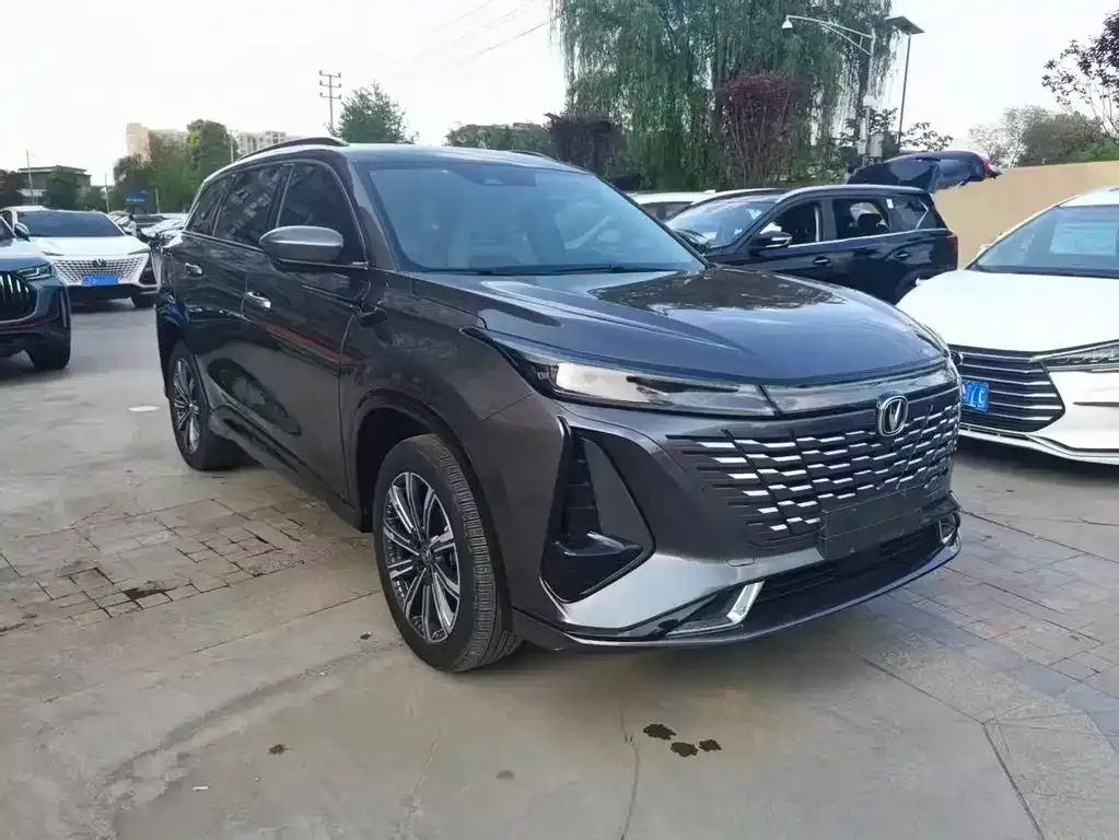 Changan CS75PLUS — фото 7