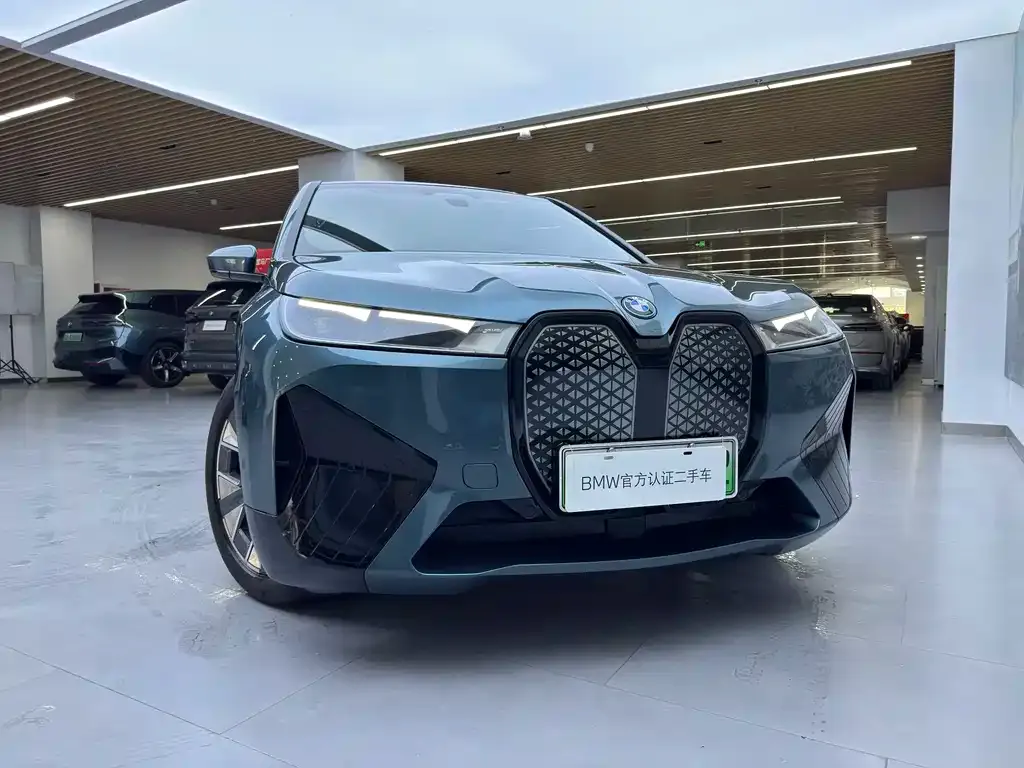 BMW iX 2023 из CN, фото 2