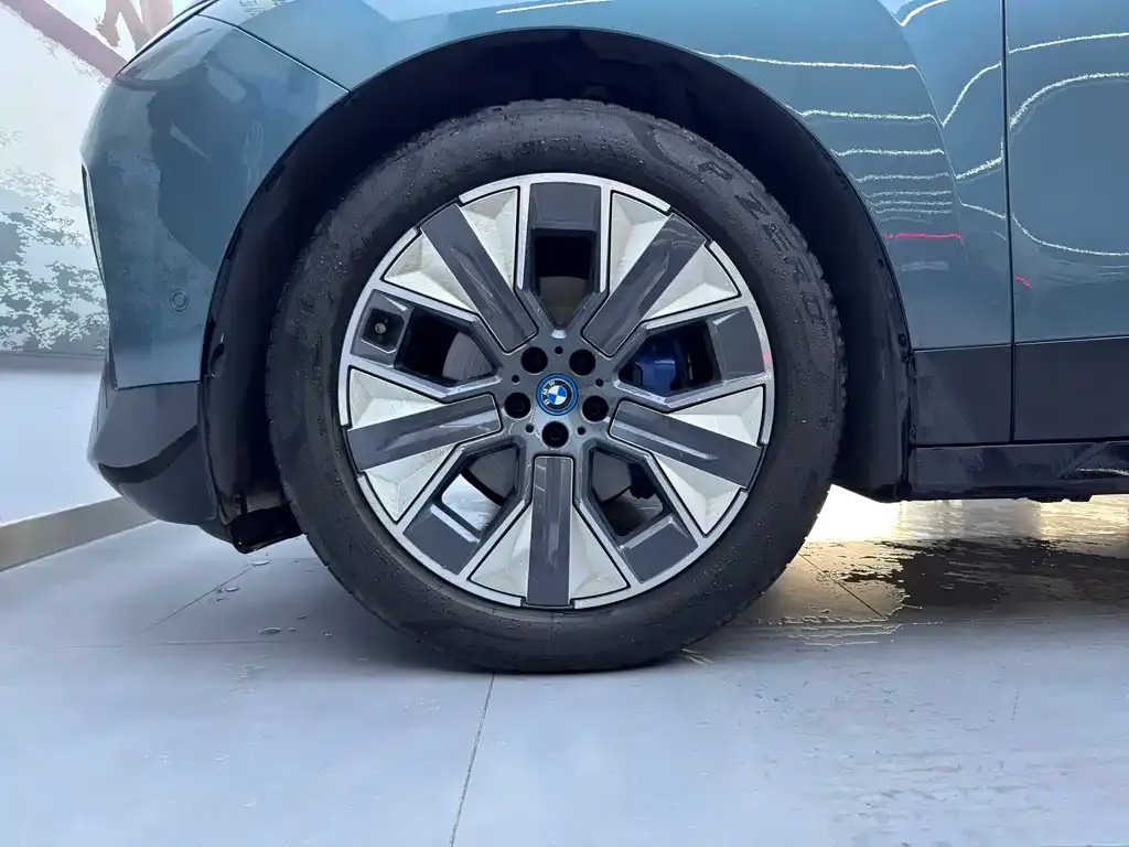 BMW iX 2023 из CN, фото 10