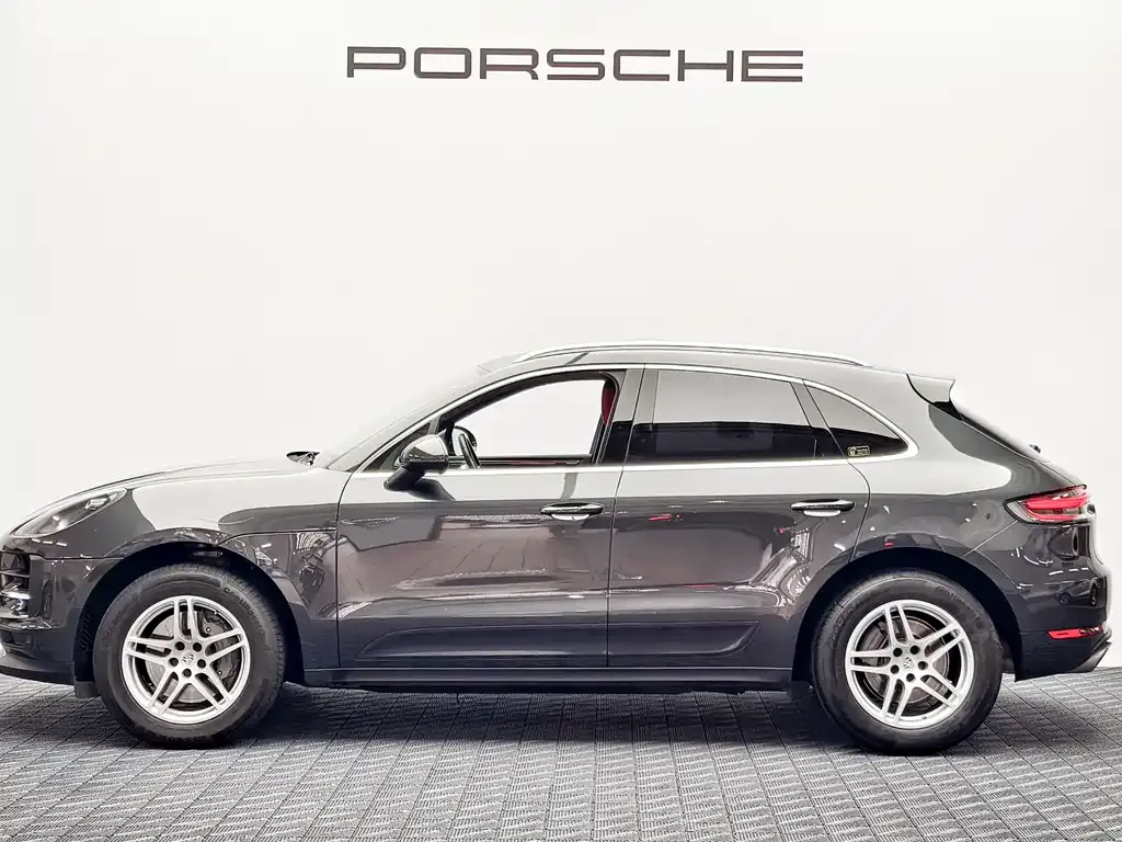 Porsche Macan — фото 10