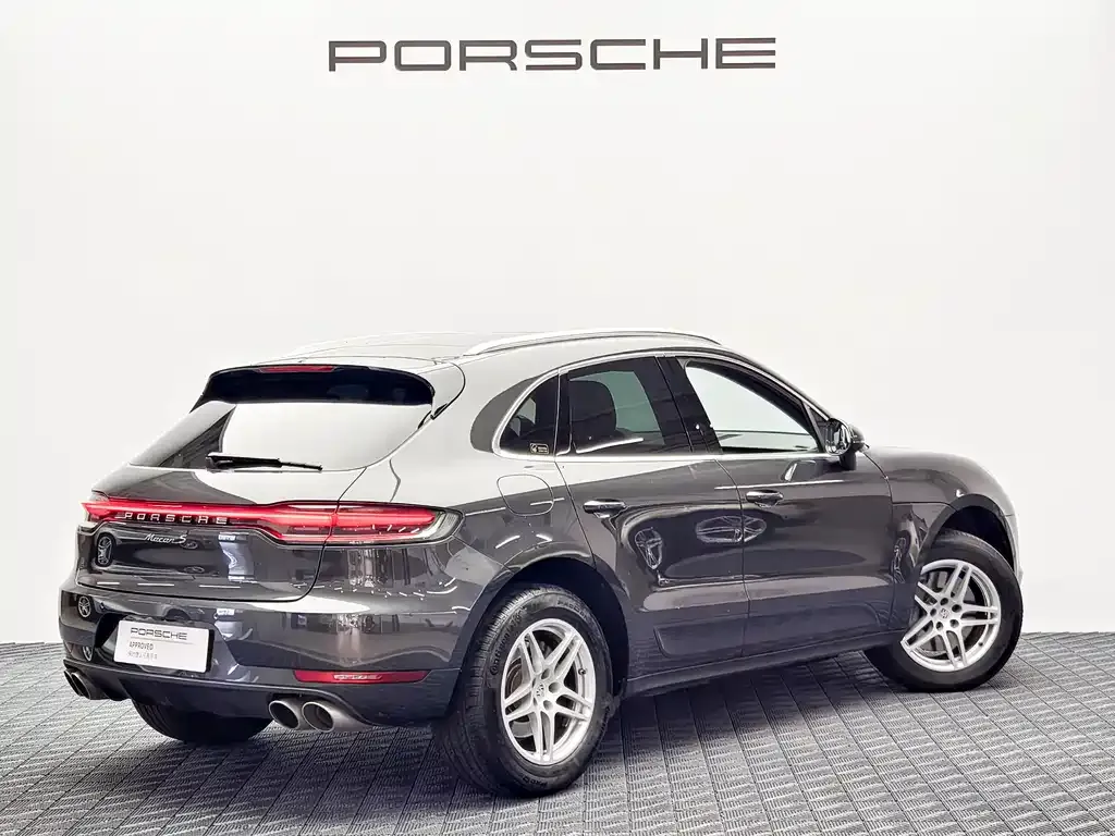 Porsche Macan — фото 7