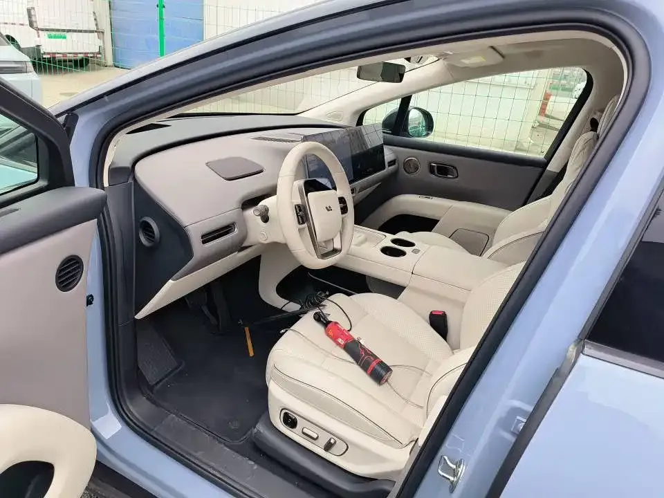 Li Auto i8 2025 из CN, фото 5