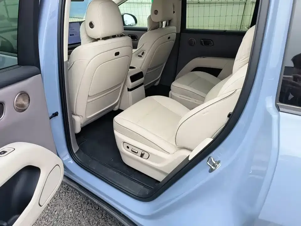 Li Auto i8 2025 из CN, фото 4