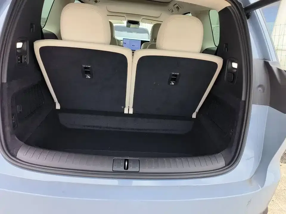 Li Auto i8 2025 из CN, фото 2