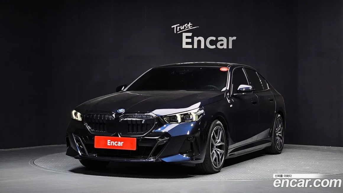 BMW i5