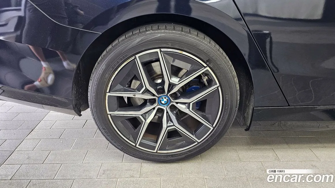 BMW i5 2024 из KR, фото 8