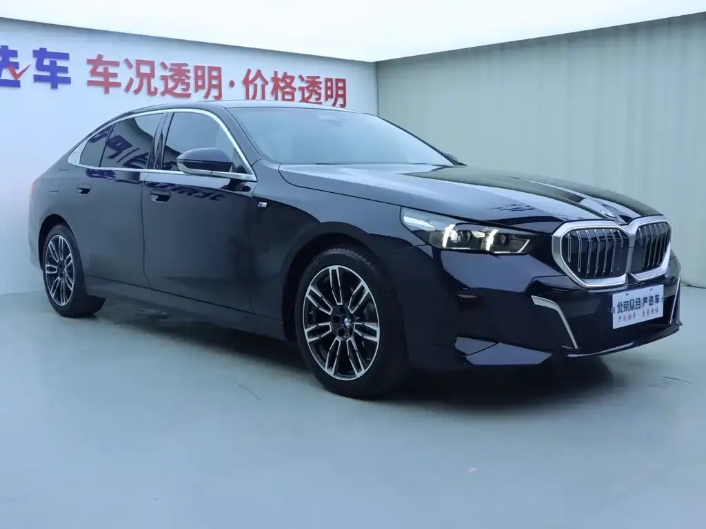 BMW 5 Series — фото 2