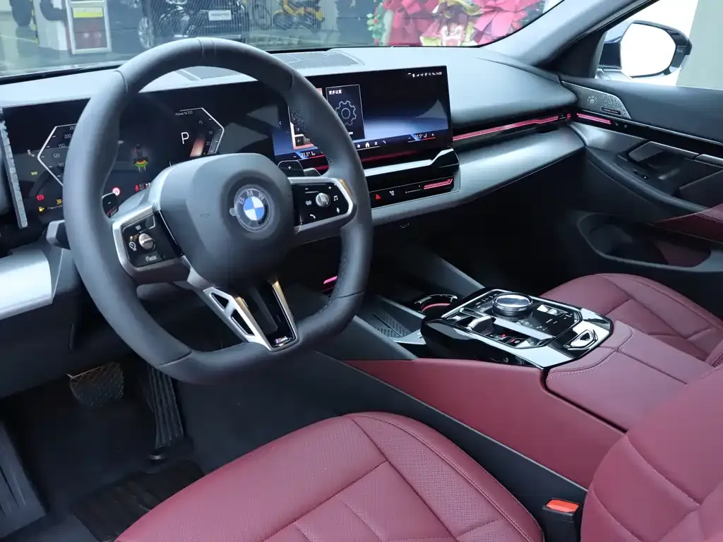 BMW 5 Series — фото 10