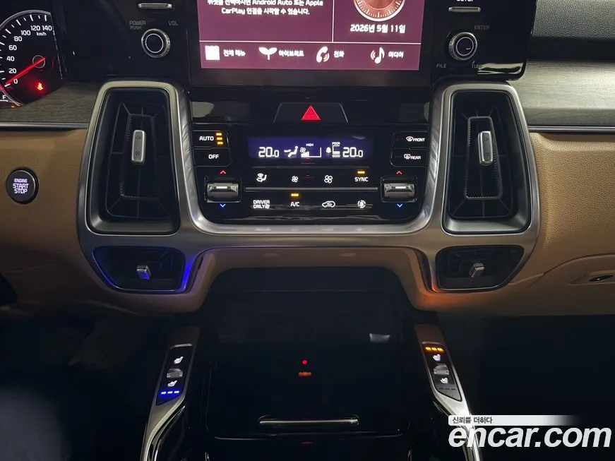 Kia Sorento — фото 5