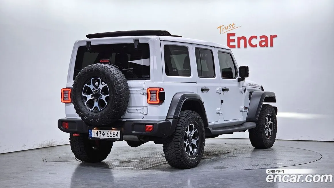 Jeep Wrangler 2021 из KR, фото 7