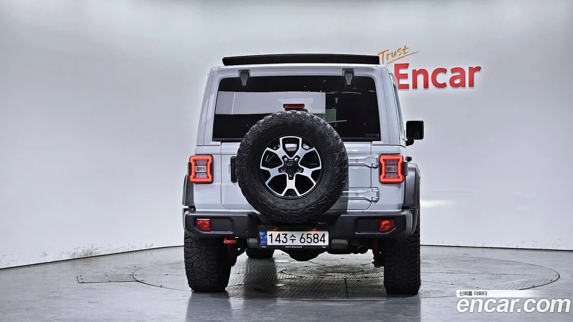 Jeep Wrangler 2021 из KR, фото 2