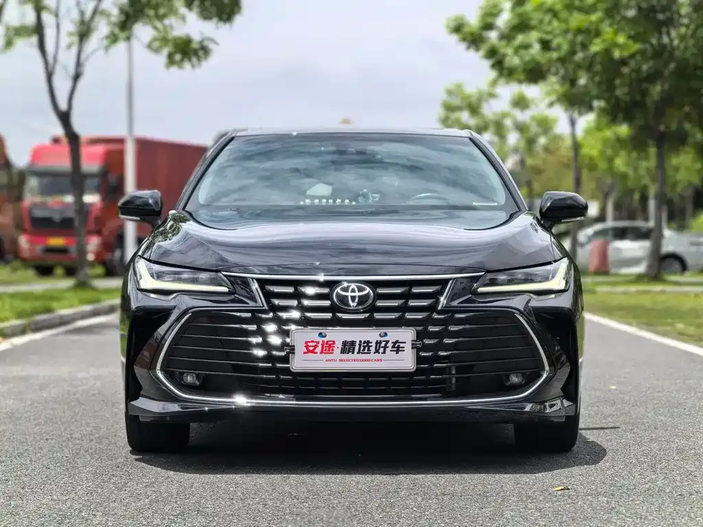 Toyota Avalon 2024 из CN, фото 3