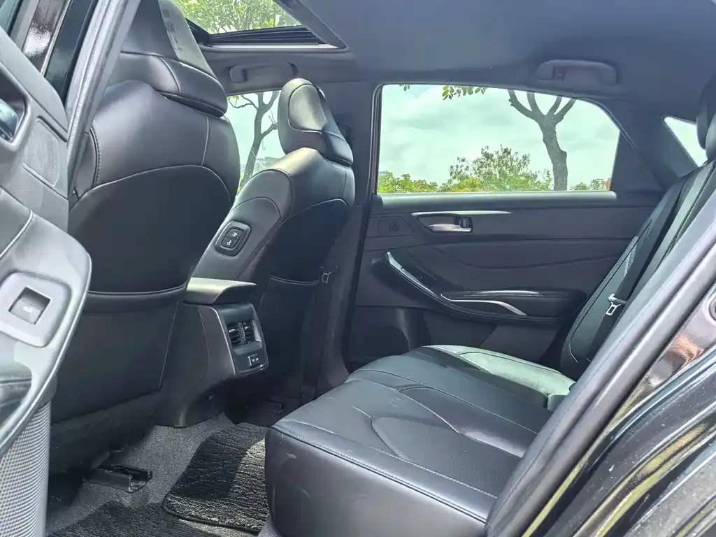 Toyota Avalon 2024 из CN, фото 7