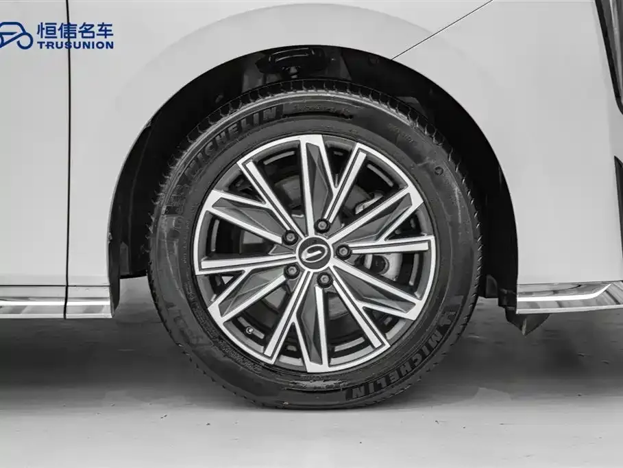 GAC Motor Trumpchi M8 — фото 7