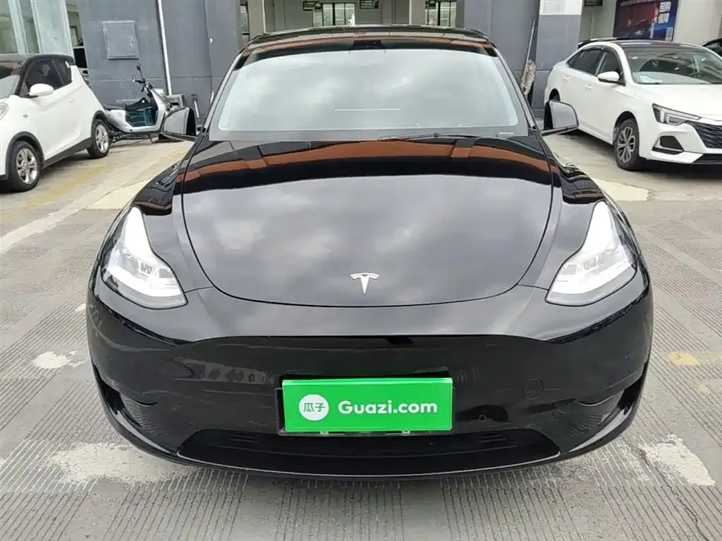 Tesla Model Y — фото 4