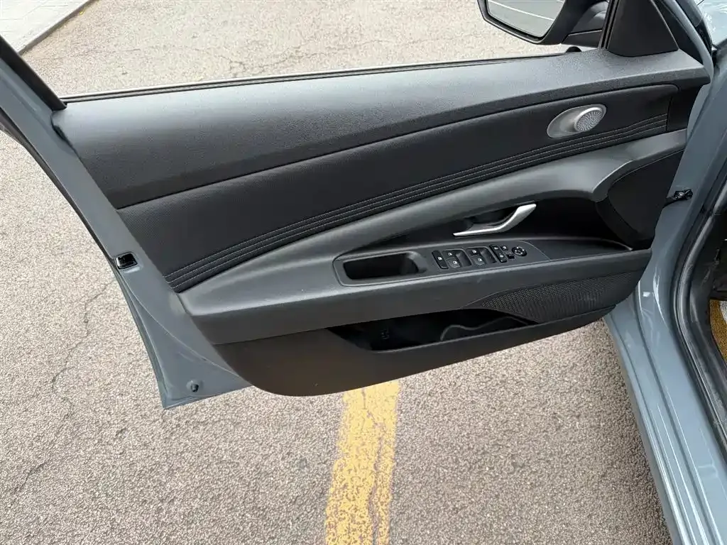 Hyundai Elantra 2021 из CN, фото 5