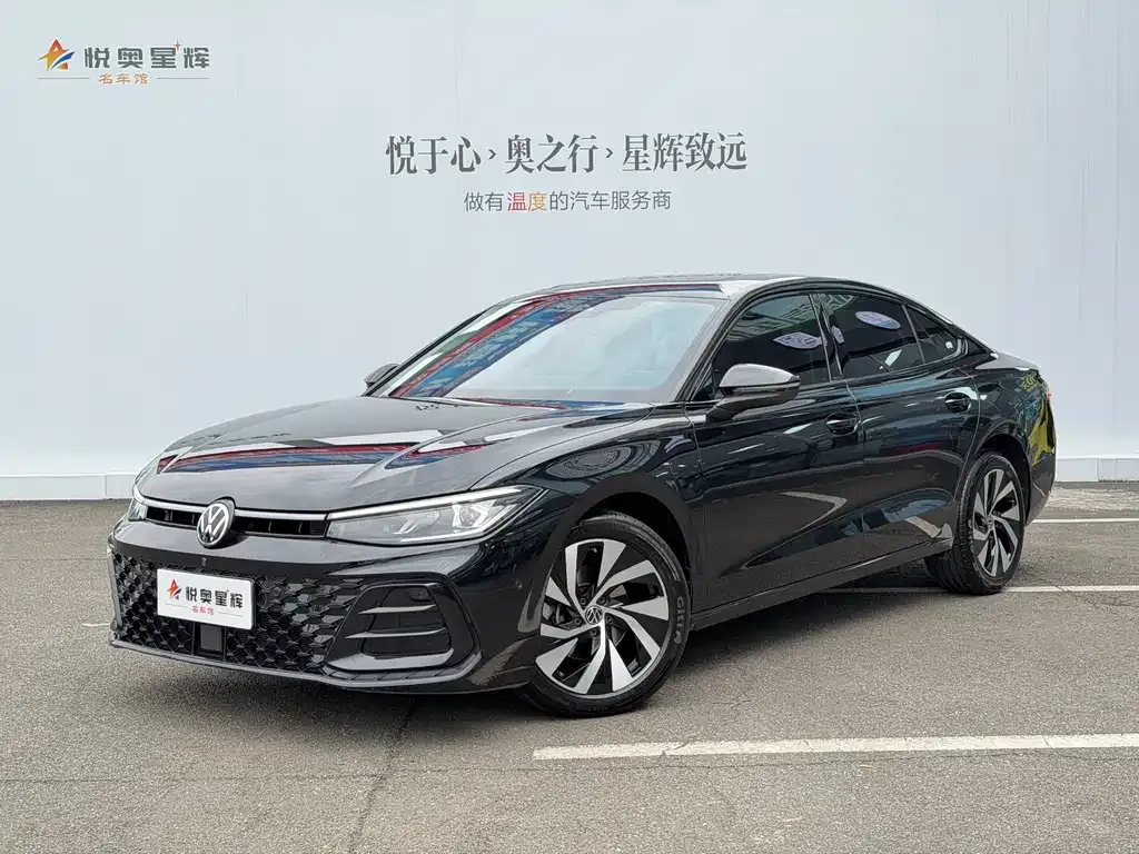 Volkswagen Passat — фото 1