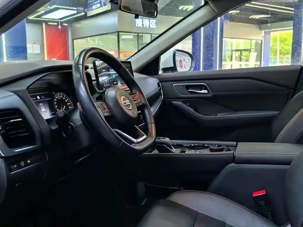 Nissan X-Trail — фото 5