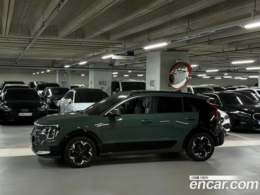 Kia Niro — фото 10