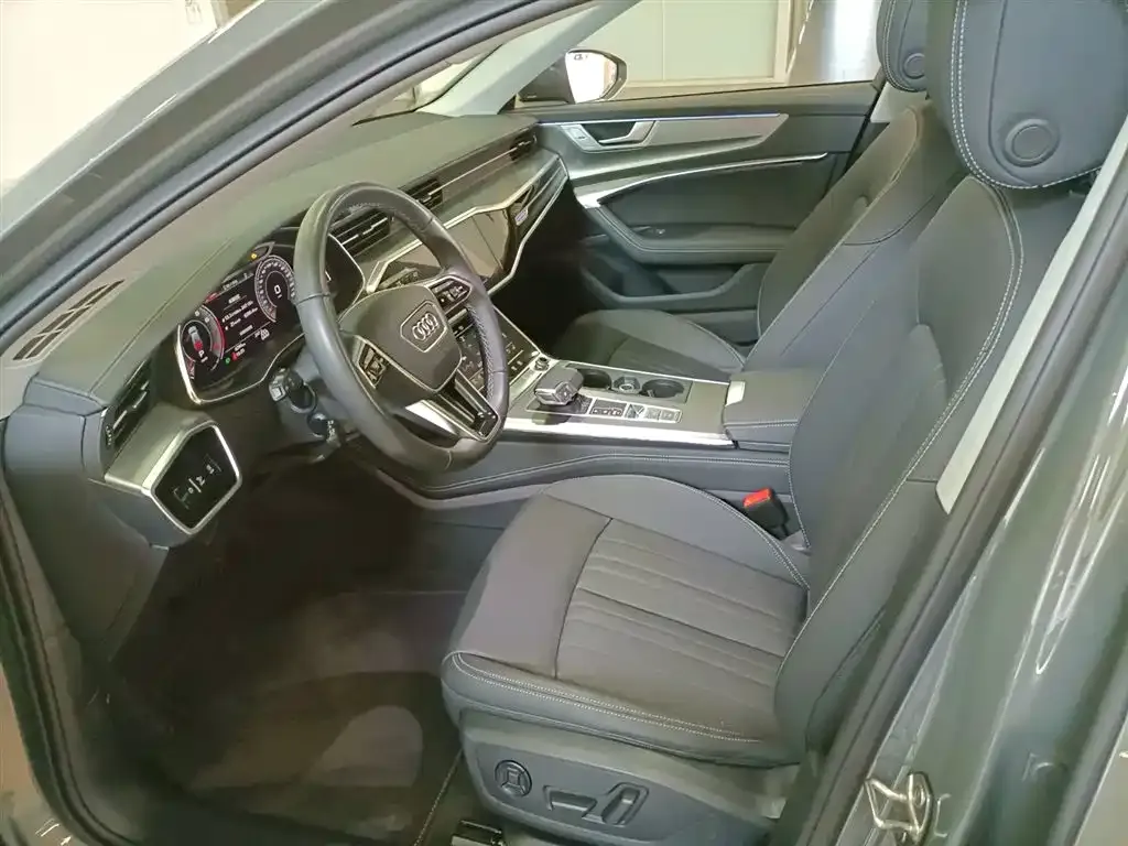 Audi A6 (Import) 2025 из CN, фото 9